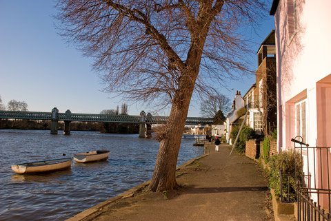 Chiswick carpet cleaning W4 cleaners